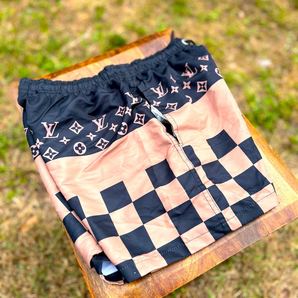 Men short size medium.